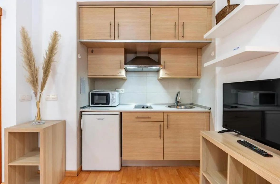 شقة Edif Serraneu Estudio 4 Pax Con Wifi Y Parking Gratis سْييرا نيفادا إسبانيا