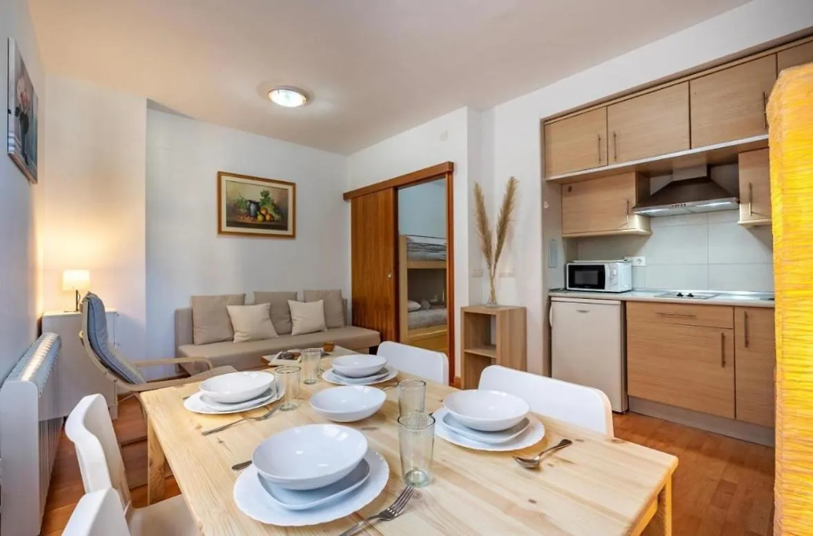 شقة Edif Serraneu Estudio 4 Pax Con Wifi Y Parking Gratis سْييرا نيفادا