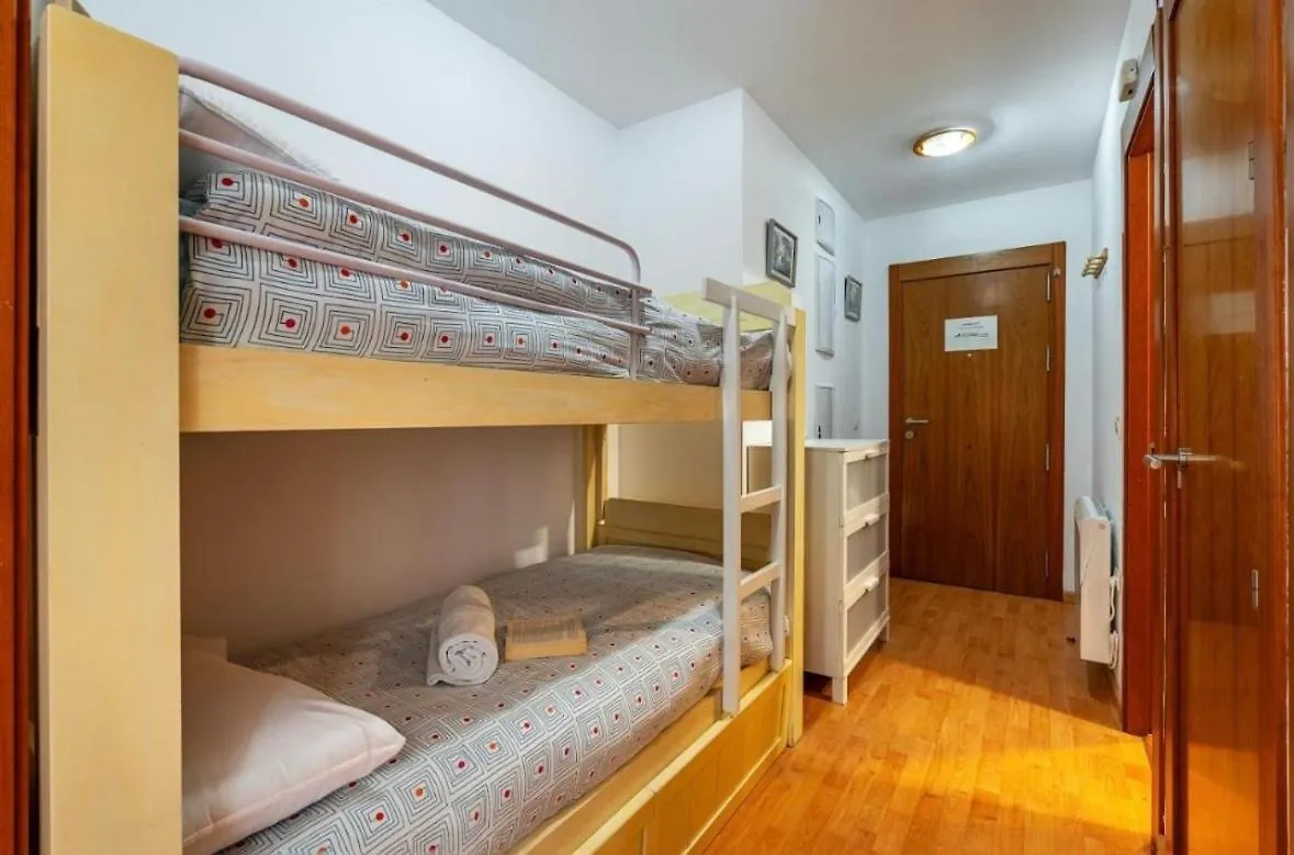 Edif Serraneu Estudio 4 Pax Con Wifi Y Parking Gratis Sierra Nevada Spain